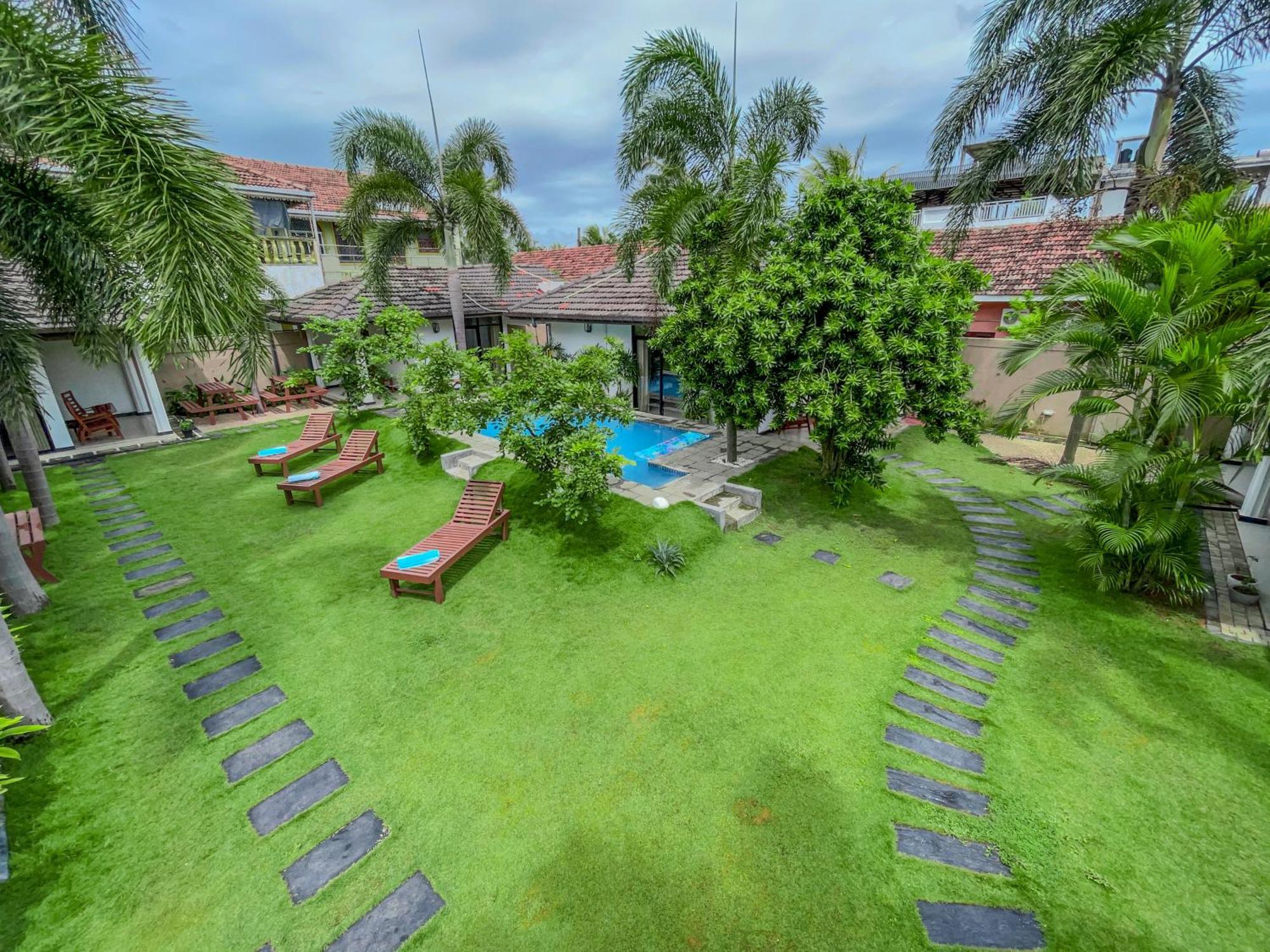 The Barns Villas And Restaurant Negombo Exterior foto